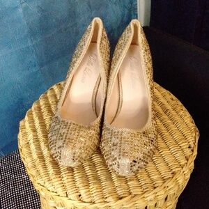 Bella Luna gold high heels